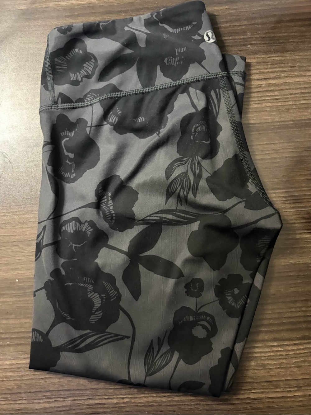 lululemon athletica Gray & Black Floral Leggings